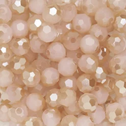 95 fasetterte glassperler på streng, 4 mm i diameter – rosa