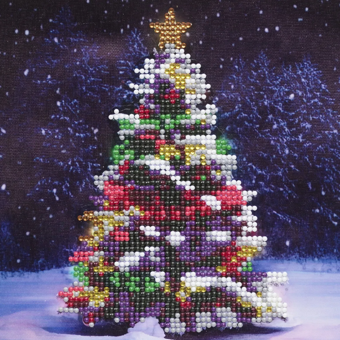 Diamond Painting juletre 20×20 cm vev + perler, silikon og pinsett