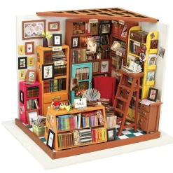 DIY Mini Sam’s Study