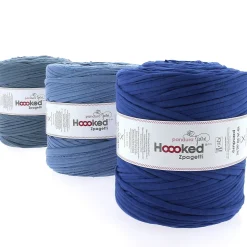 Hooked Zpagetti Medium trikotgarn 900 g blå – Mid Blue shades ZP005–15, pris per stykk