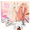 Miss Melody malebok – 44 motiver pluss klistremerker