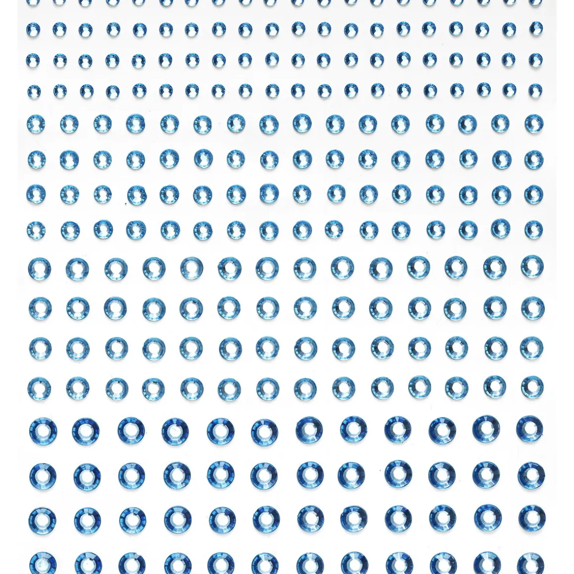 Rhinestone stickers lyseblå – 496 lyseblå perleklistremerker. Ø3, 4, 5, 6 mm