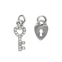 2 sølvfargede anheng / charms lås 8×10 mm, nøkkel strass 6,5×16,8 mm