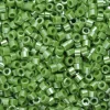 TOHO-perler 11/0 – grønn glans, 130 Opaque lustered mint