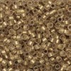TOHO-perler 11/0 – gull transparent matt, 989FM Frosted gold-lined crystal