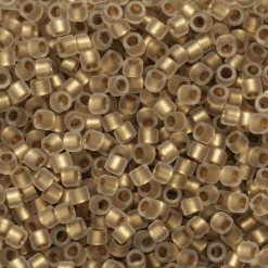 TOHO-perler 11/0 – gull transparent matt, 989FM Frosted gold-lined crystal