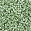 TOHO-perler 11/0 – lysegrønn metallic glans, PF560 PF galvanized sea foam