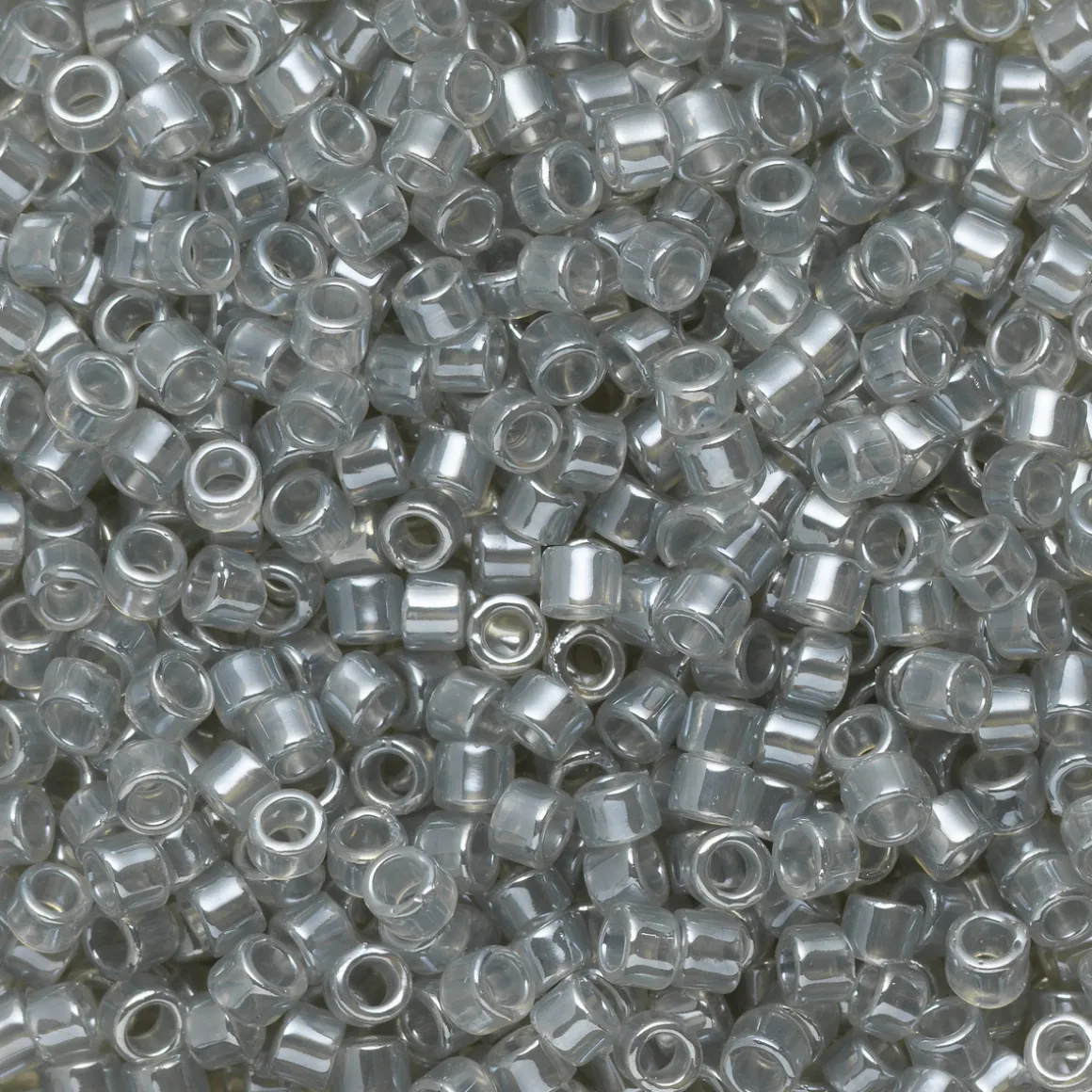 TOHO-perler 11/0 – røyk glans, 150 Ceylon smoke