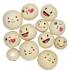 Trekuler med ansikter i form av smilefjes / emojis, med diameter 20–30 mm 12 stk.